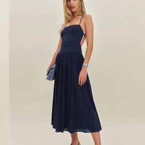 💙New In! Reformation Perlette Maxi Dress Midnight